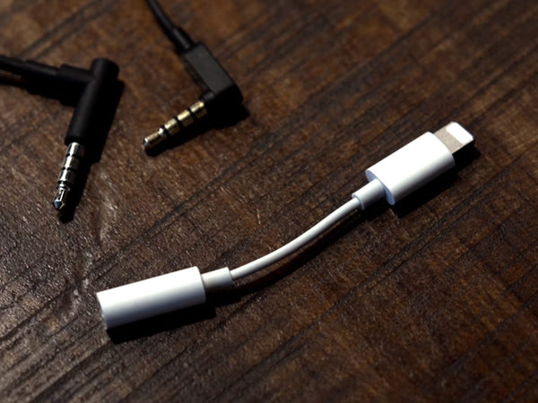 Lightning to Aux iPhone Adapter (A02)