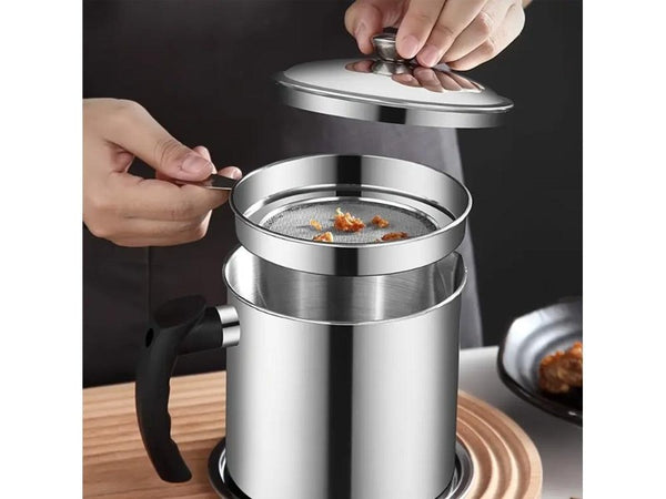 Stainless Steel Oil Filter Pot 1.8L Storage Can with Mesh